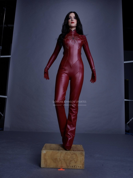 SET-OUTTAKES_0153.jpg