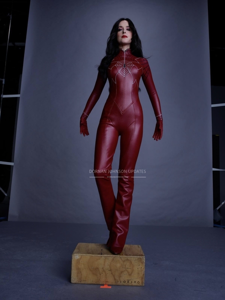 SET-OUTTAKES_0154.jpg