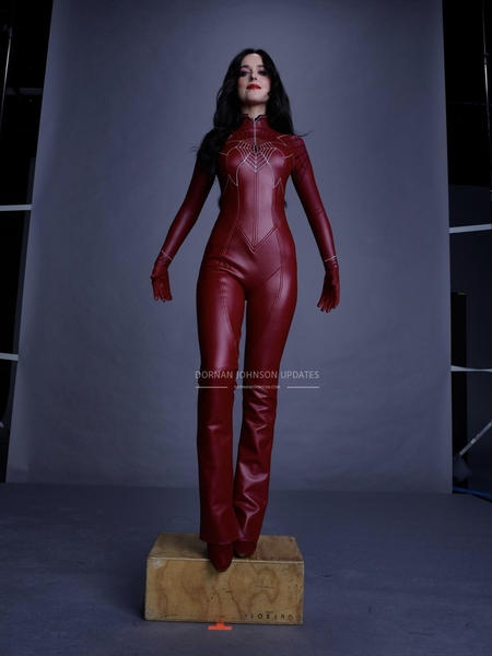 SET-OUTTAKES_0164.jpg