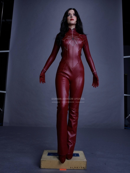 SET-OUTTAKES_0182.jpg