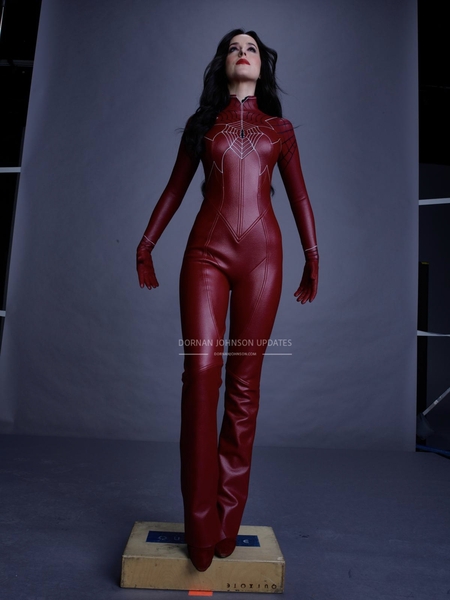 SET-OUTTAKES_0184.jpg