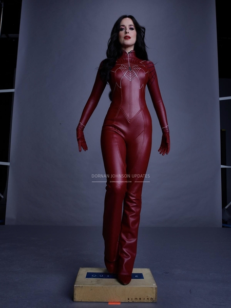 SET-OUTTAKES_0201.jpg
