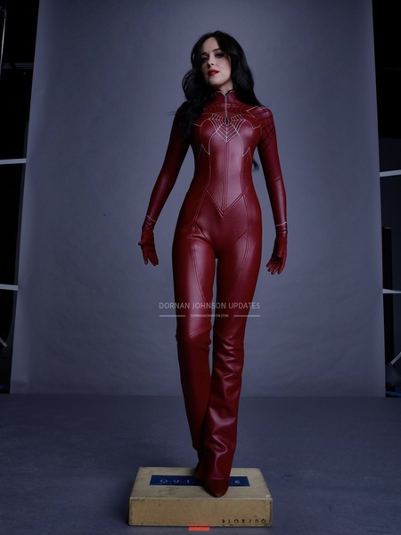 SET-OUTTAKES_0211.jpg