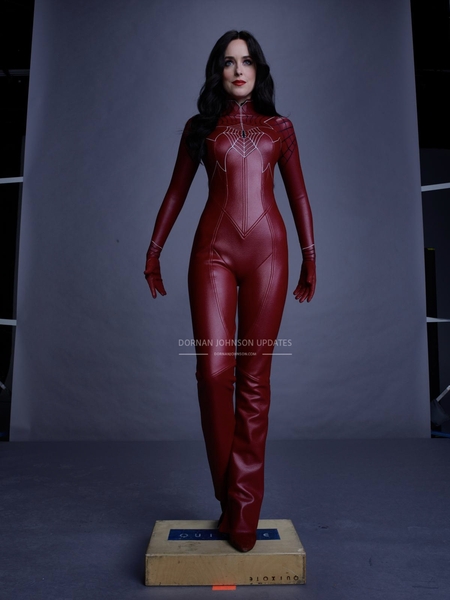 SET-OUTTAKES_0220.jpg