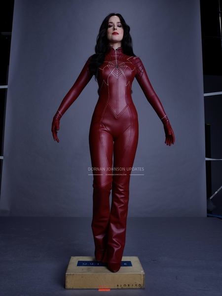 SET-OUTTAKES_0224.jpg
