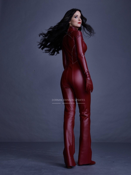 SET-OUTTAKES_0250.jpg