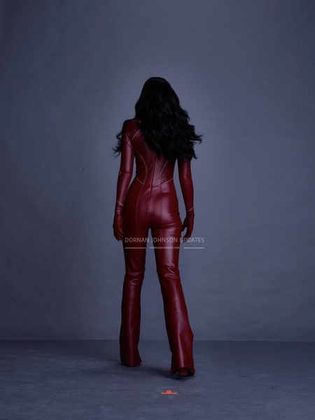 SET-OUTTAKES_0253.jpg