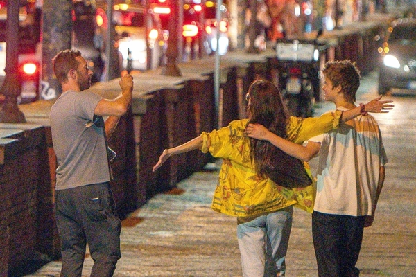016.jpg