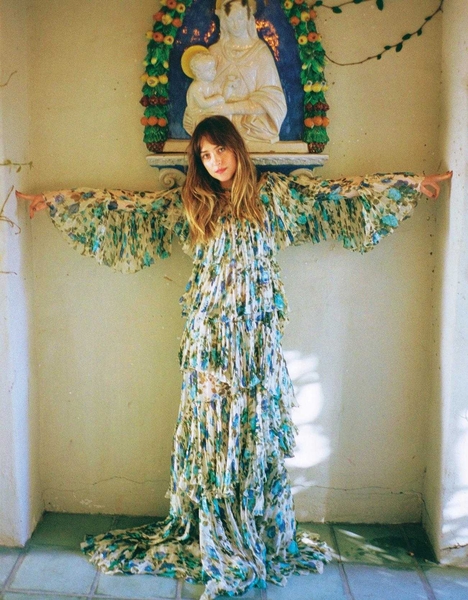 Grazia_Italia_-_April00004.jpg