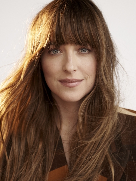 cover-story-dakota2-1640686804.jpg