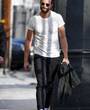 Filename=043.jpg
Filesize=1549KiB
Dimensions=2200x3300
Date added=Jun 16, 2024 043.jpg